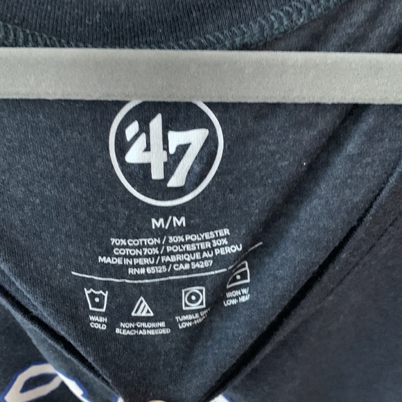 Toronto Blue Jays women’s scoop neck medium tshirt worn once! - Picture 3 of 3